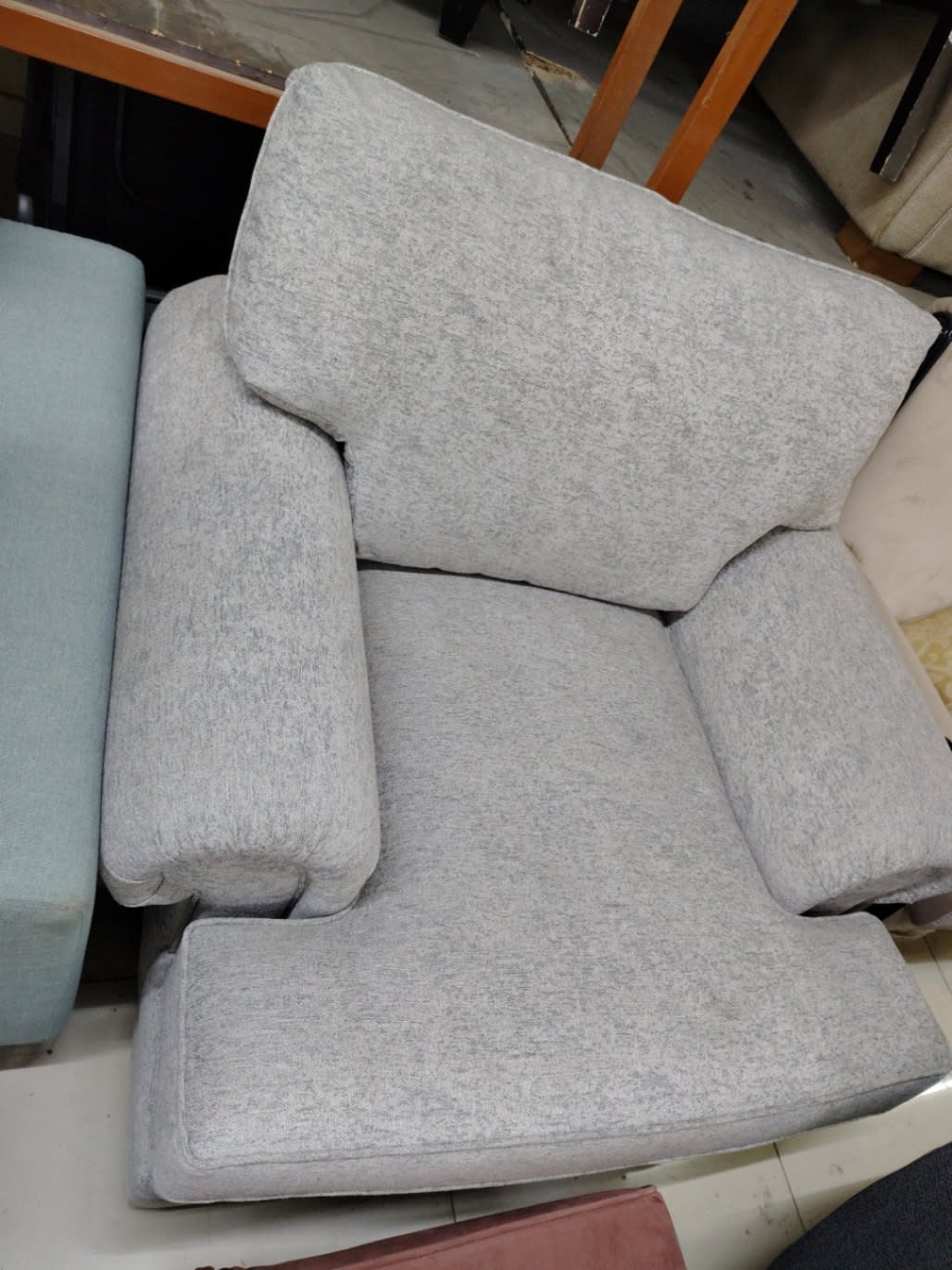 Single Armchair 3