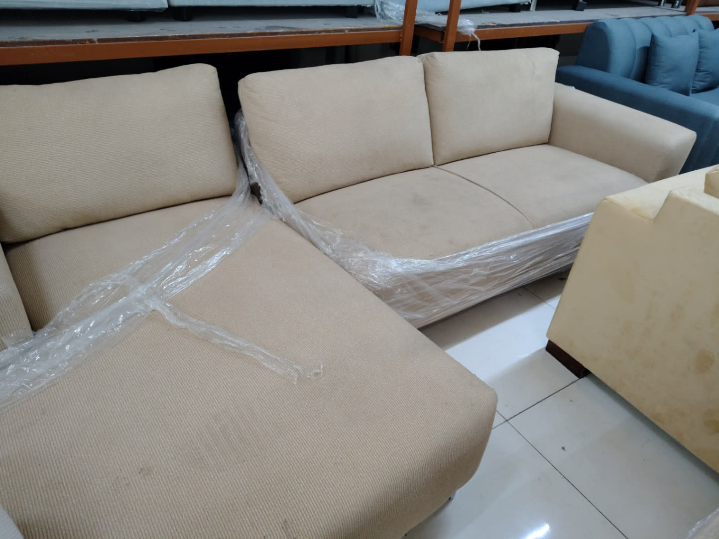 L-Shape Sectional Sofa 3