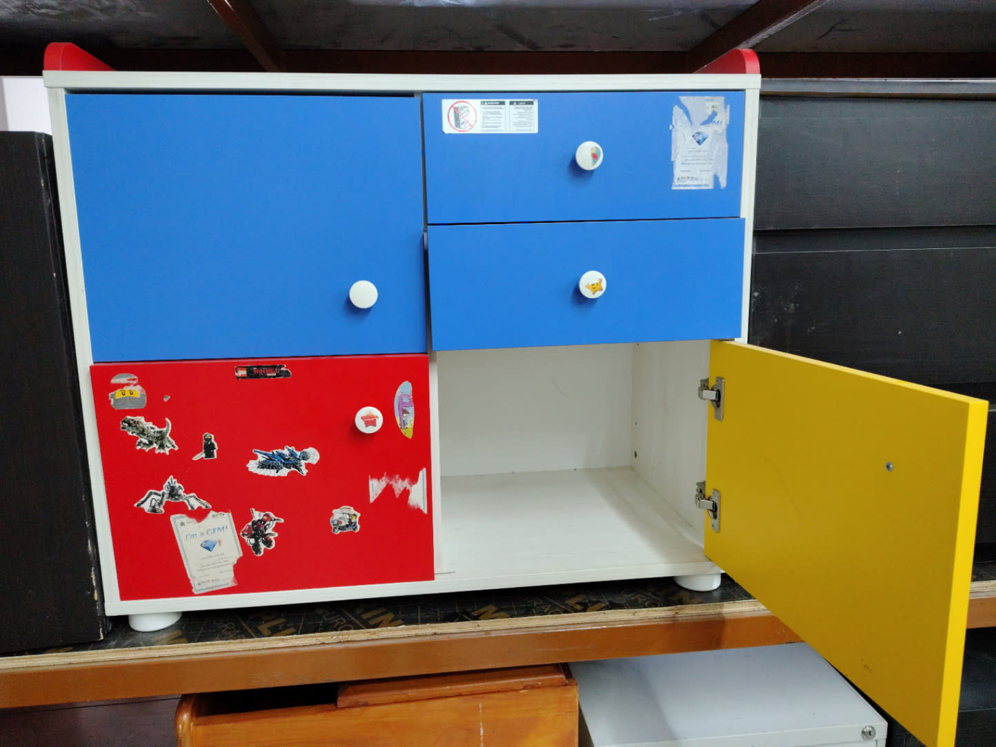 Kids Storage Cabinet with Drawers 3