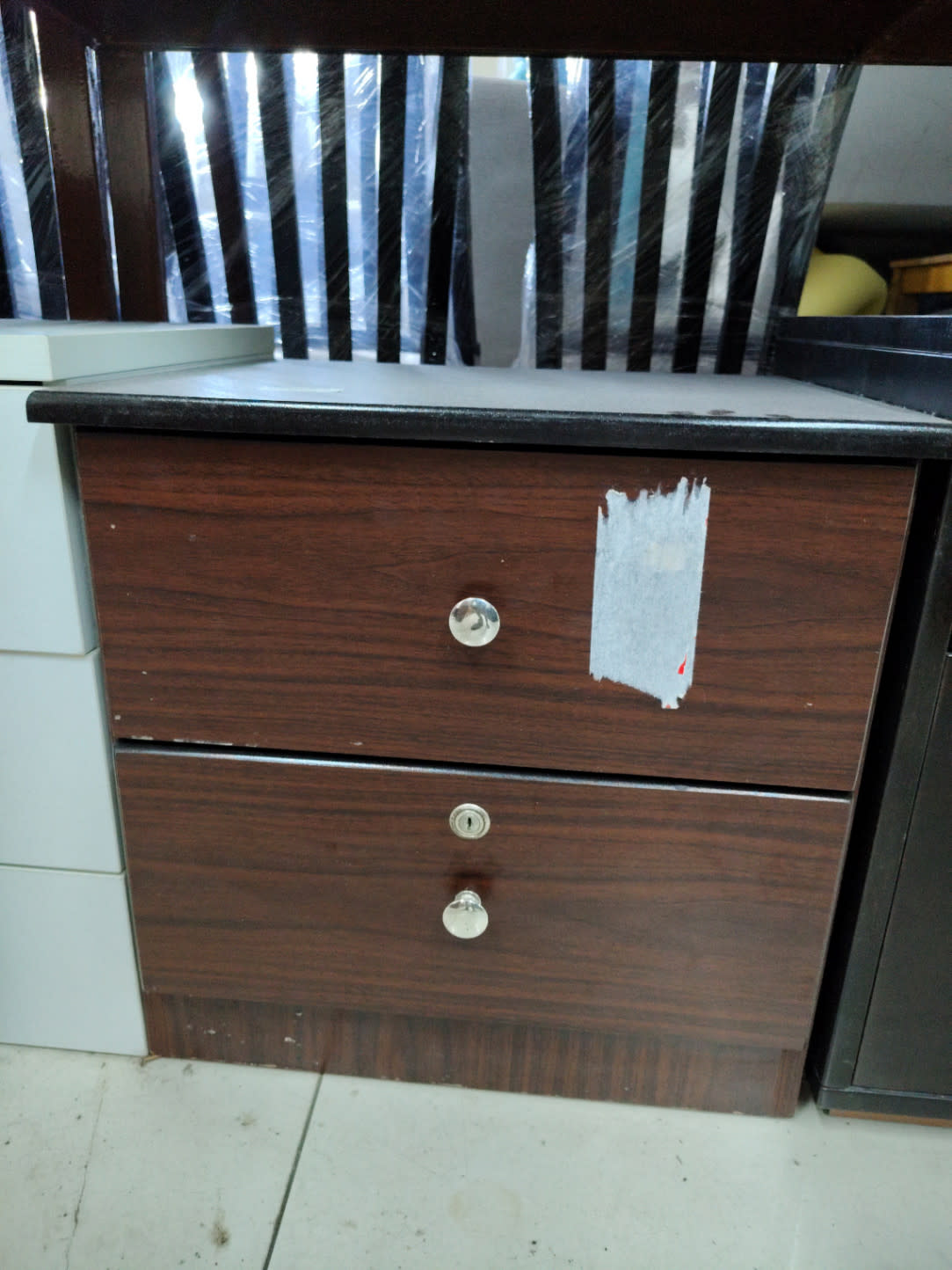 2-Drawer Bedside Nightstand