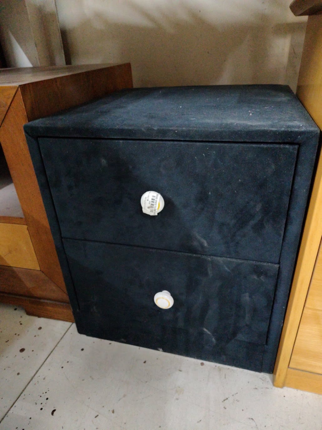 2-Drawer Fabric Nightstand 2
