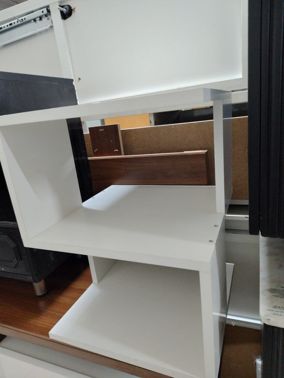 S-Shape Open Shelving Unit 3