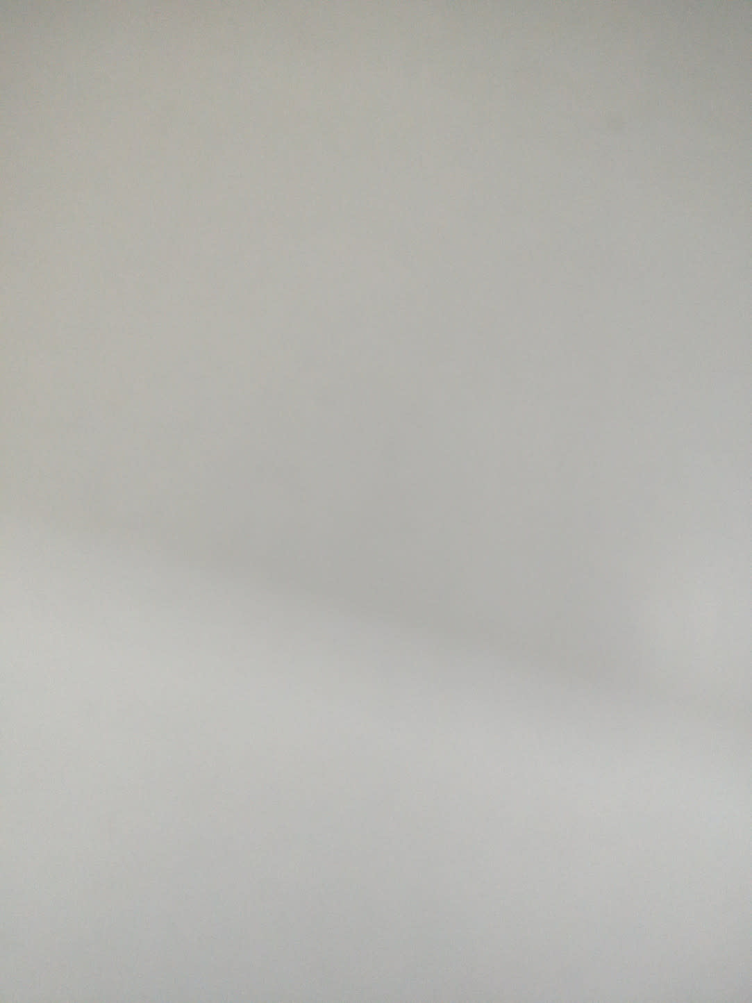 Bufaisal barcode label for used white S-shape shelving unit — label unreadable