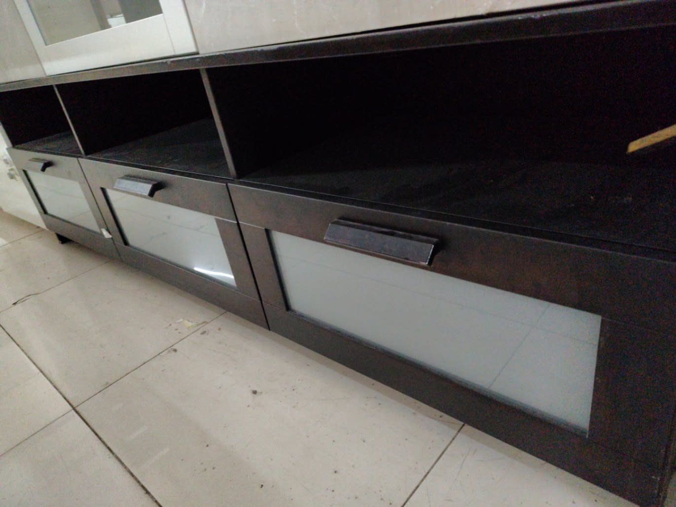 TV Stand with Frosted Glass Drawers 2