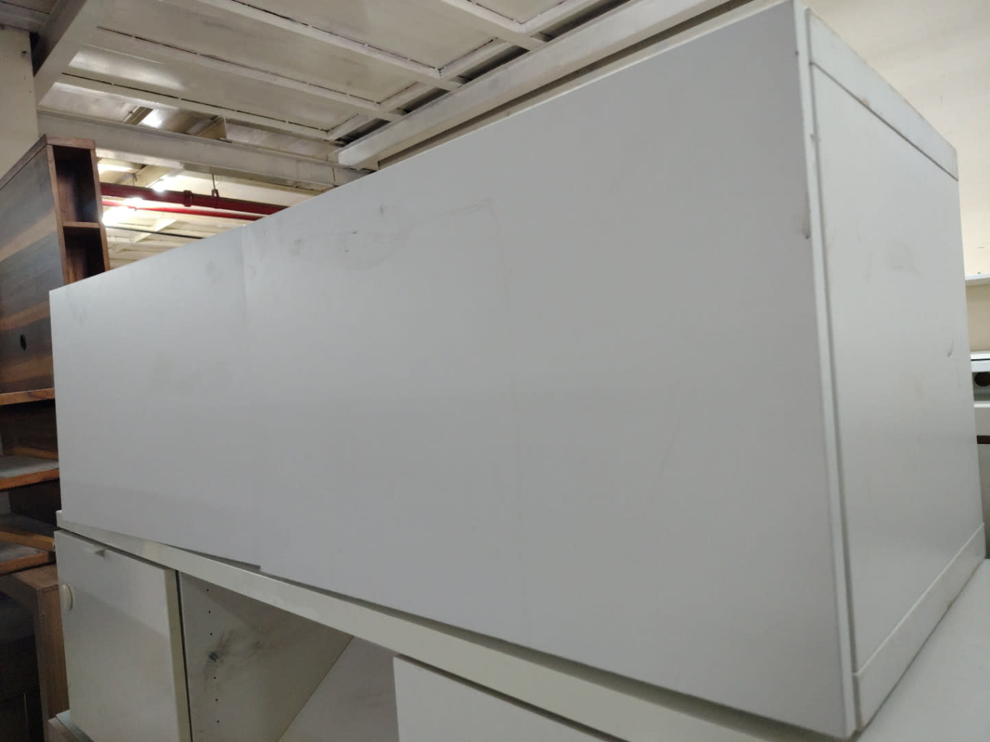 Wall-Mounted Kitchen Cabinet 2