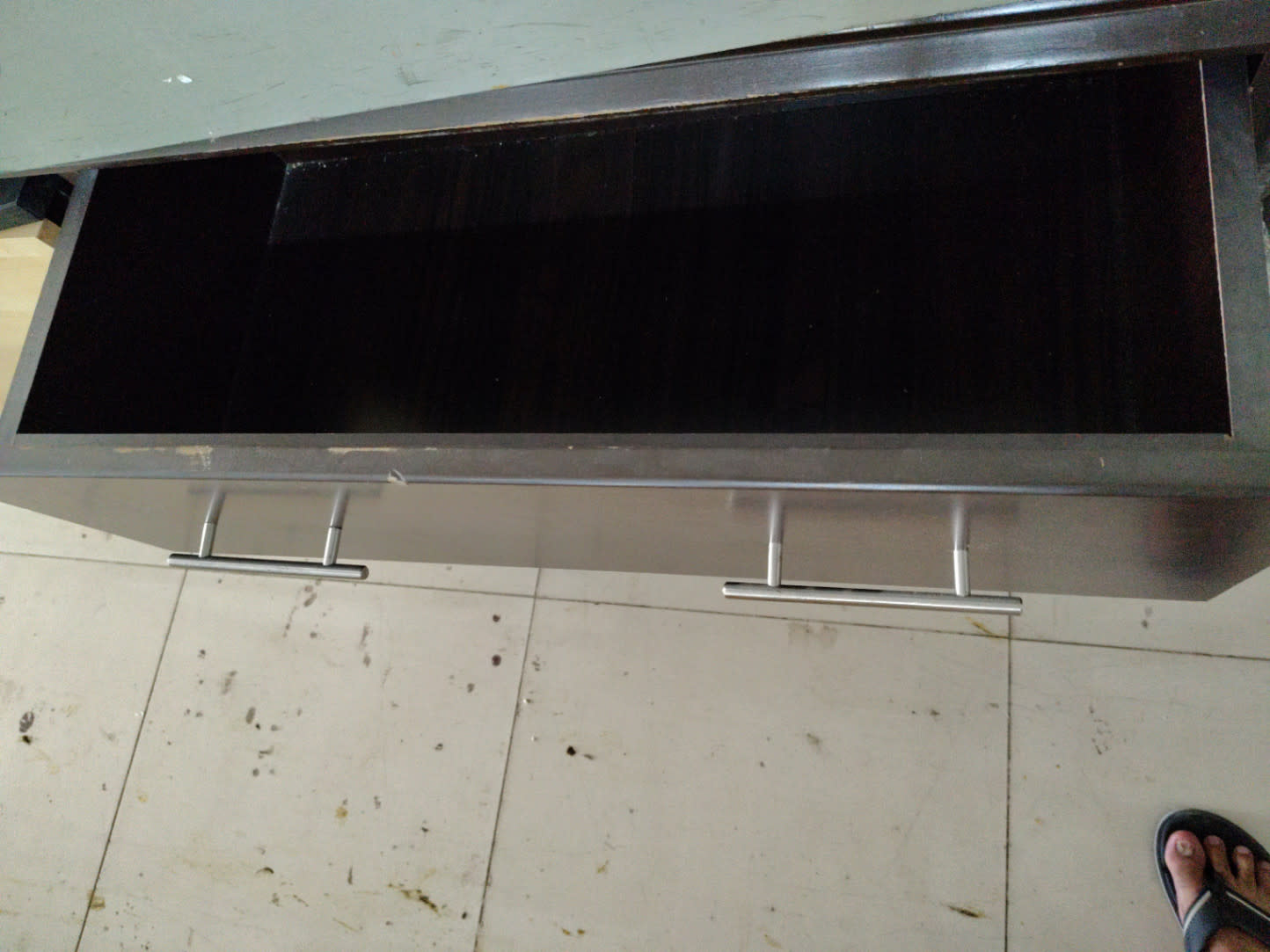 4-Drawer Dresser 3