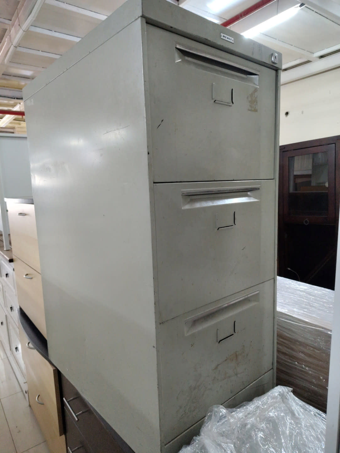 4-Drawer Metal Filing Cabinet 3