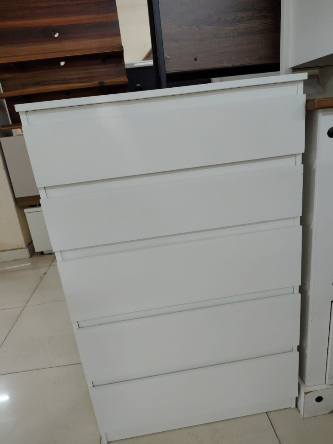 5-Drawer Chest of Drawers