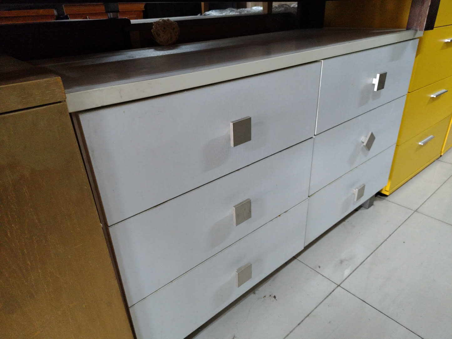 6-Drawer Double Dresser 2