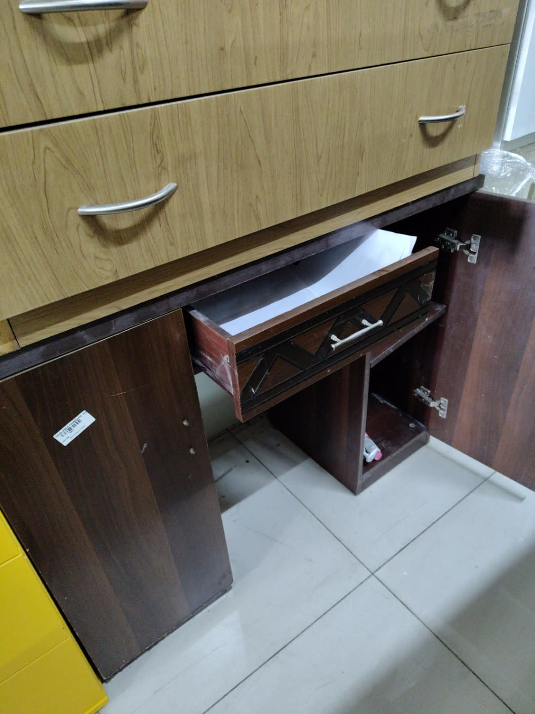 Low Storage Cabinet with Drawer 3