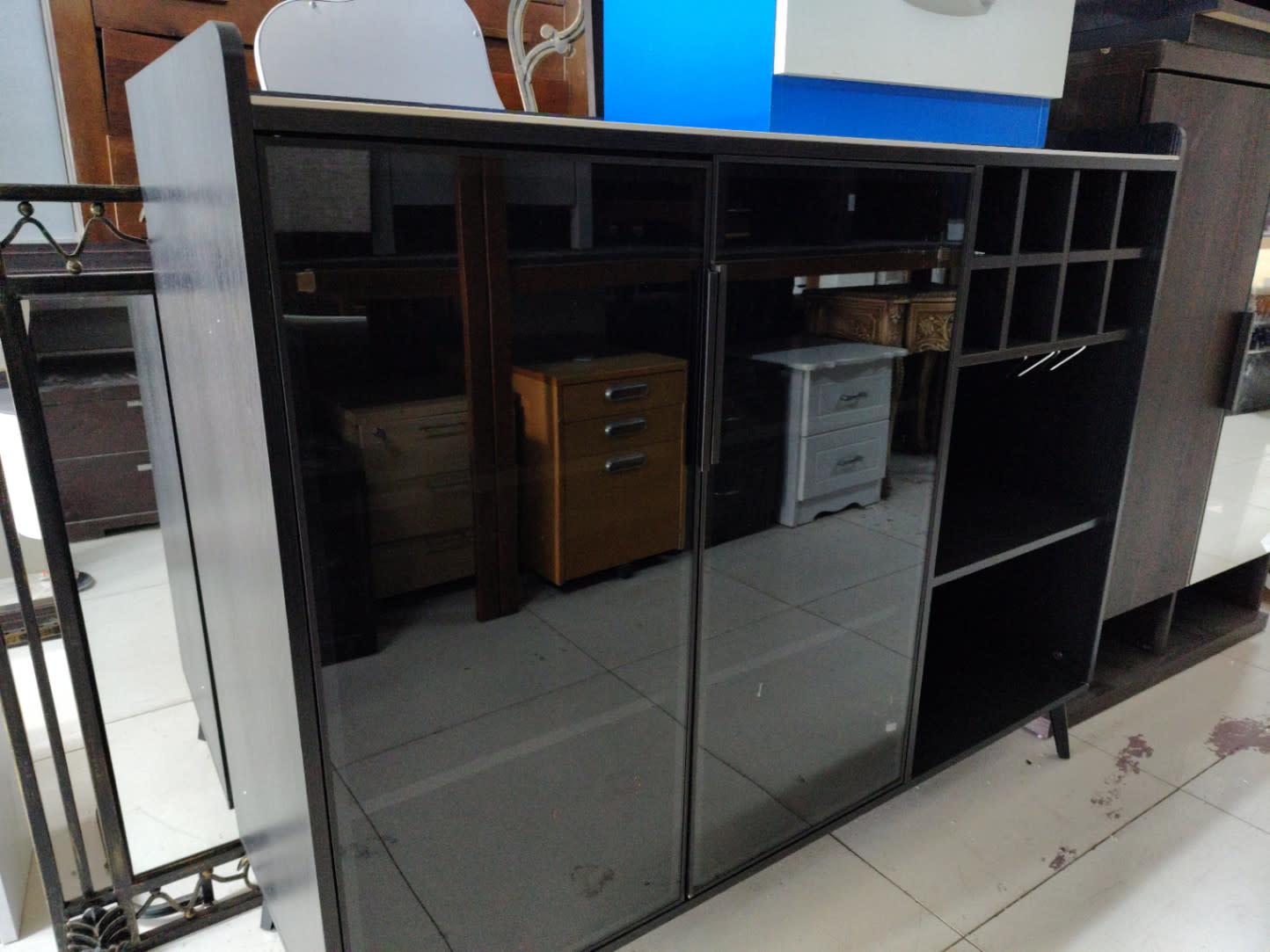 Shoe Cabinet with Mirror Doors and Open Shelves 3