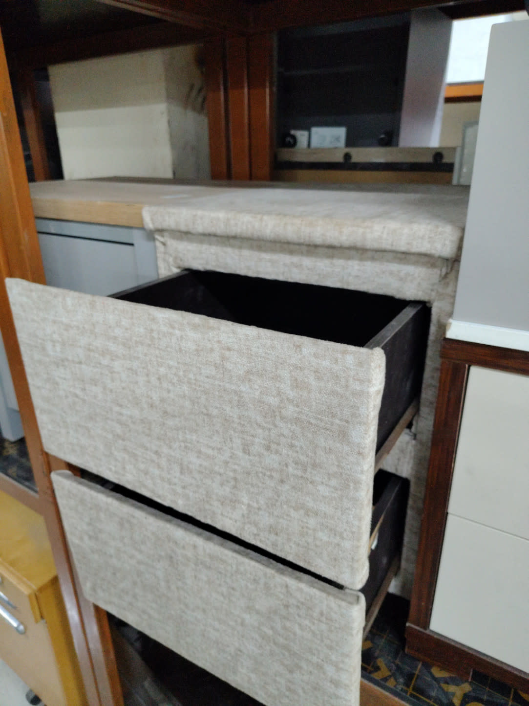 Fabric Storage Ottoman with Drawers 3