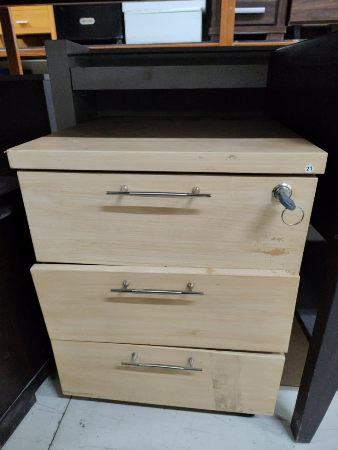 3-Drawer Mobile Pedestal Filing Cabinet 3