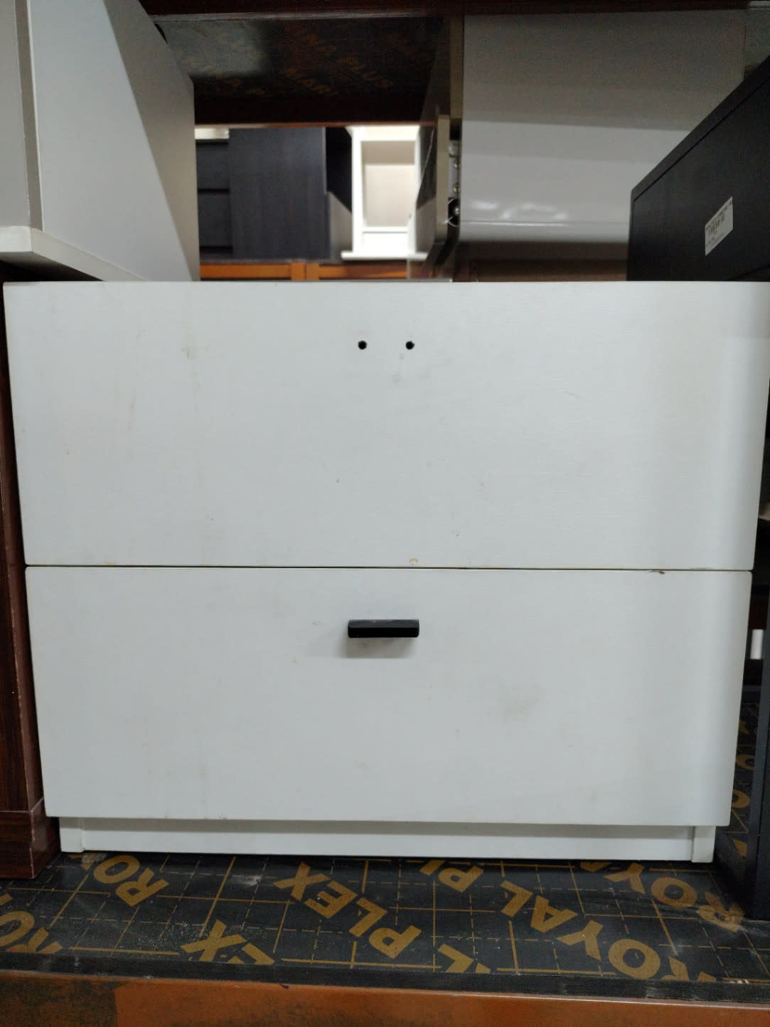 2-Drawer Nightstand