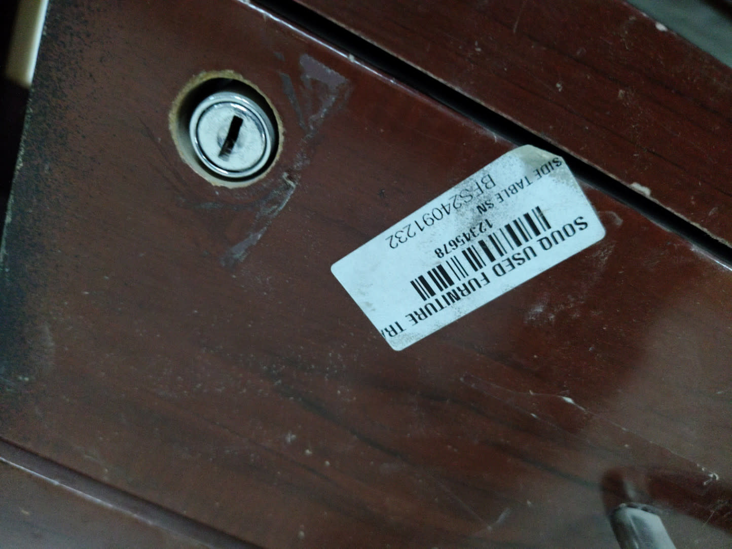 Bufaisal barcode label BFS24091232 on used 3-drawer office pedestal cabinet