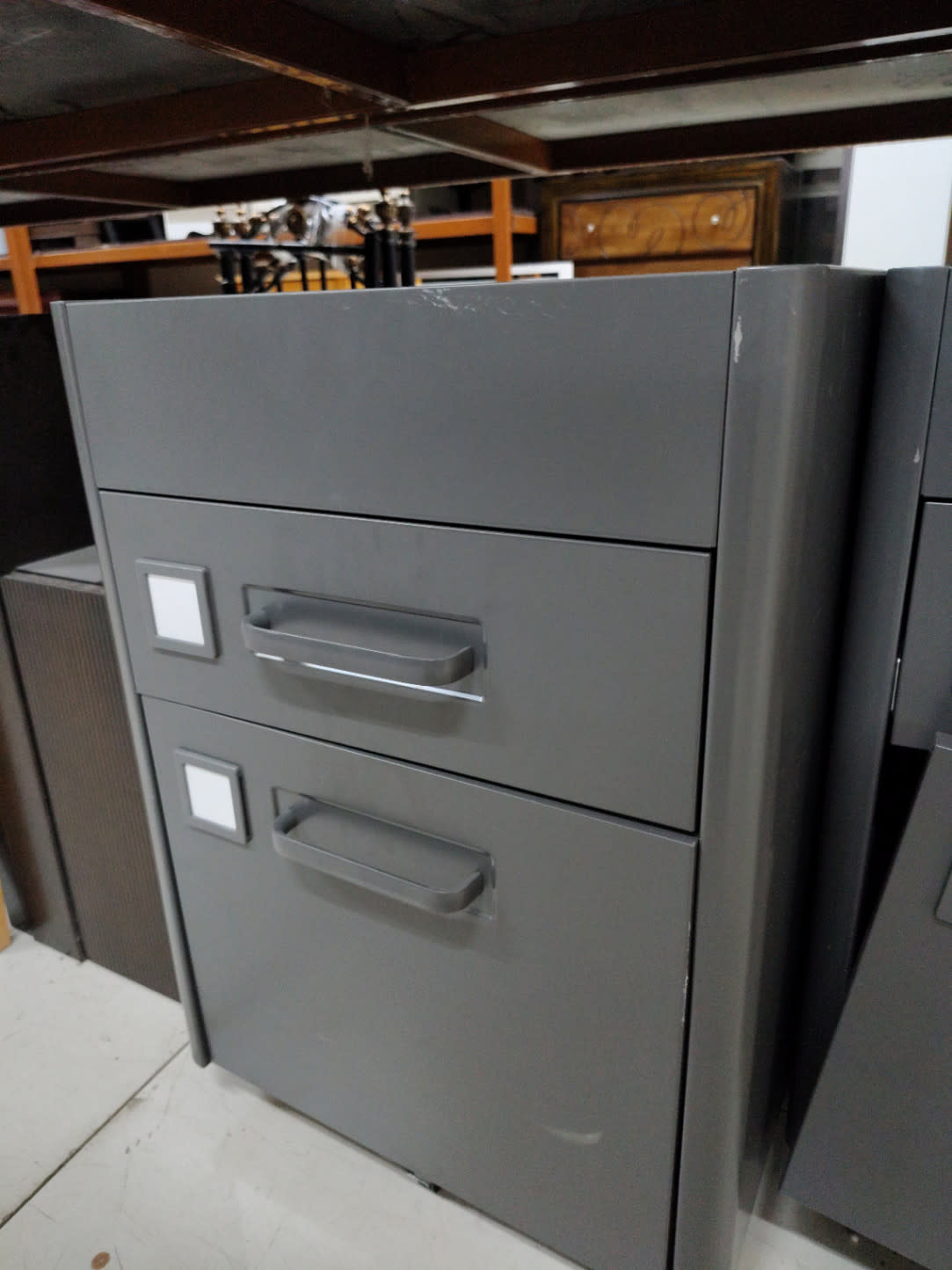 Mobile Pedestal Filing Cabinet 2
