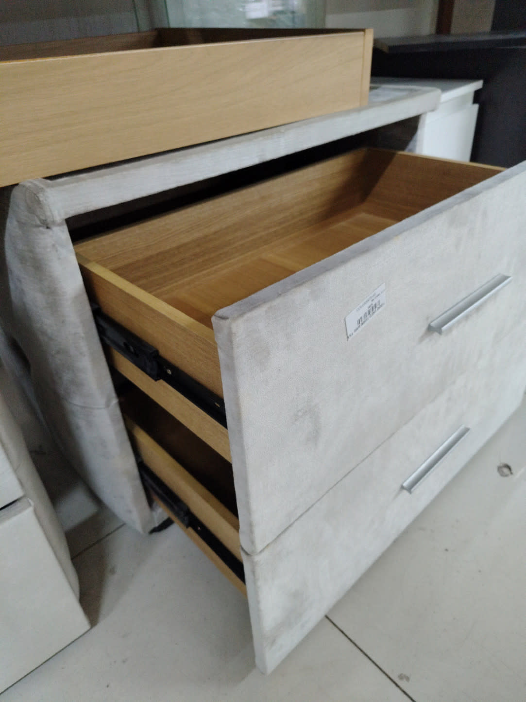 2-Drawer Fabric Nightstand 2