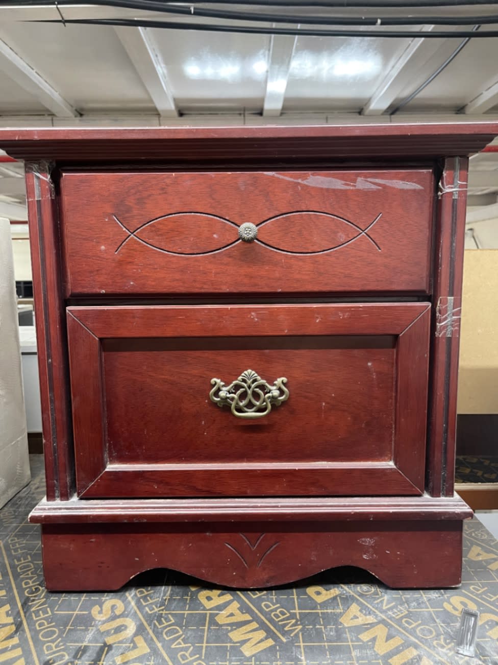 2-Drawer Nightstand