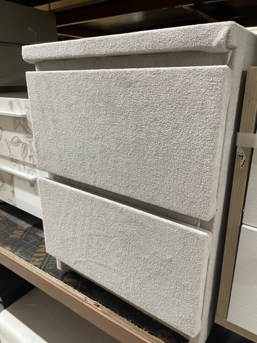2-Drawer Bouclé Nightstand 2