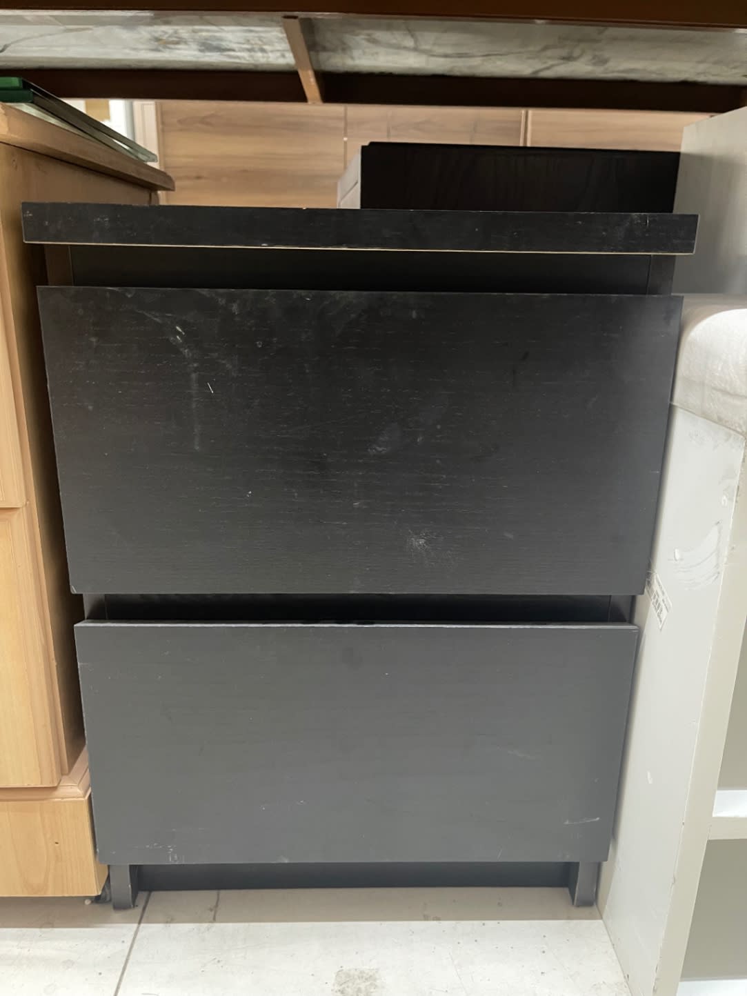 2-Drawer Dresser
