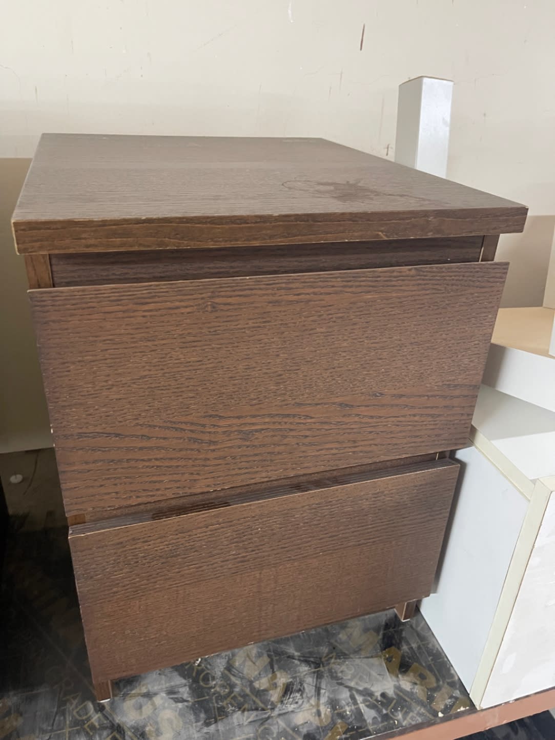 2-Drawer Bedside Table 2