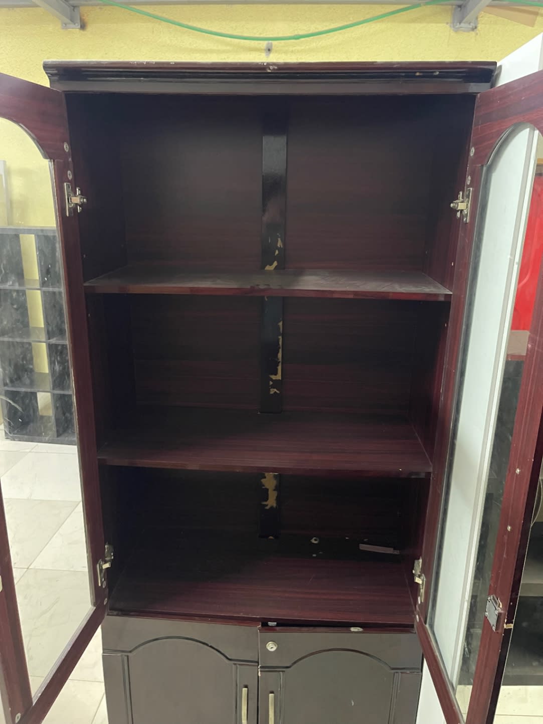 Glass-Door Display Cabinet 3