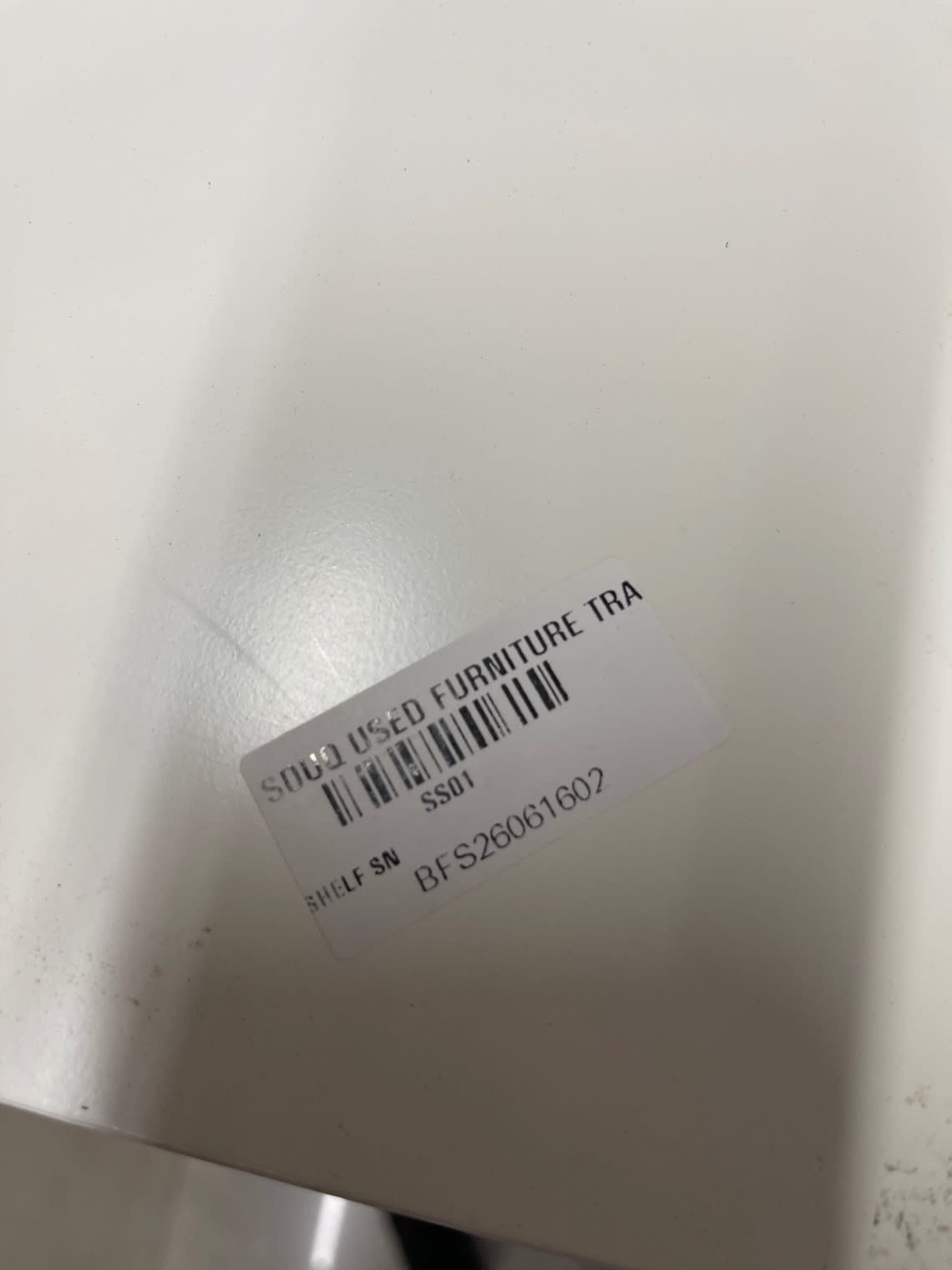Bufaisal barcode label BFS26061602 for used white 8-cube storage shelf unit