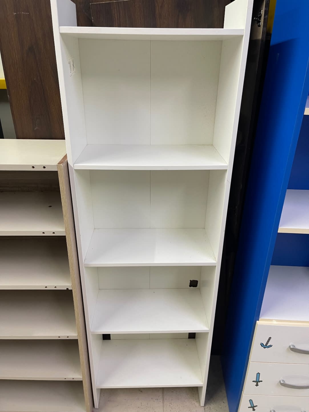 4-Shelf Bookcase