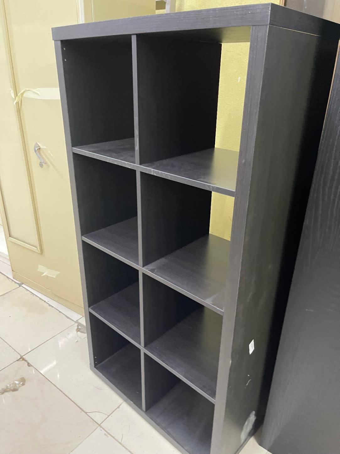 8-Cube Open Bookshelf 2
