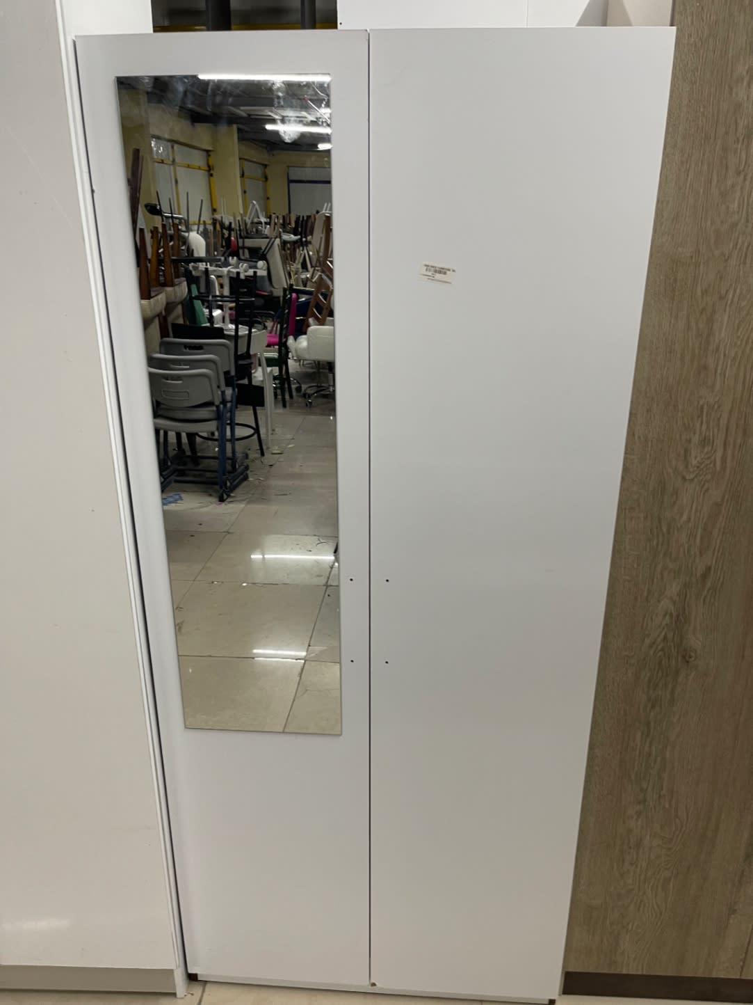 2-Door Wardrobe with Mirror