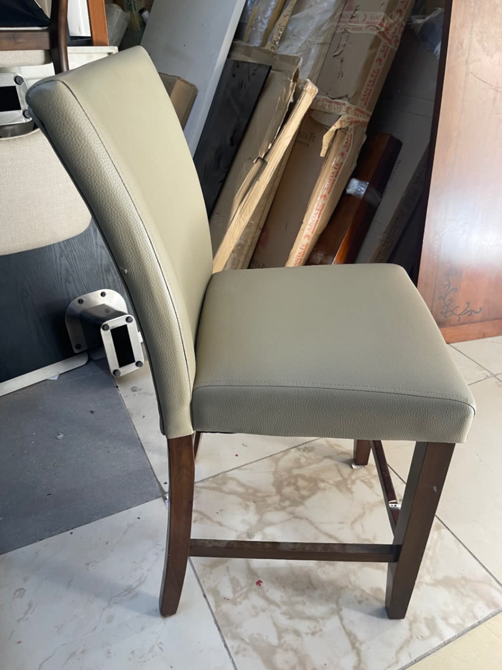 Counter-Height Bar Chair 2