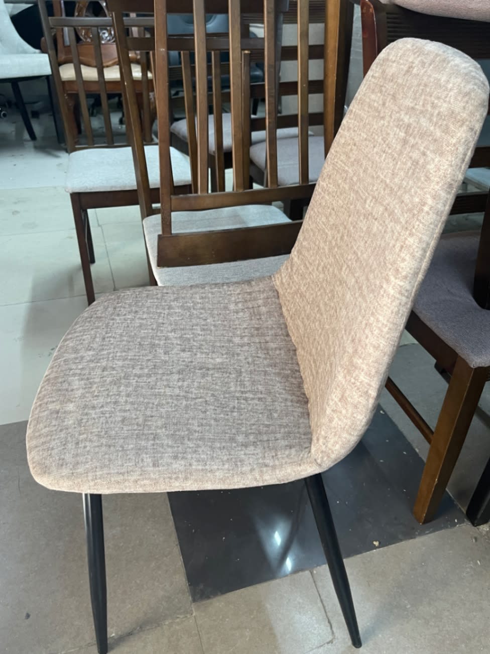 Bufaisal barcode label for new fabric dining chair — label unreadable, item ID 3936f929