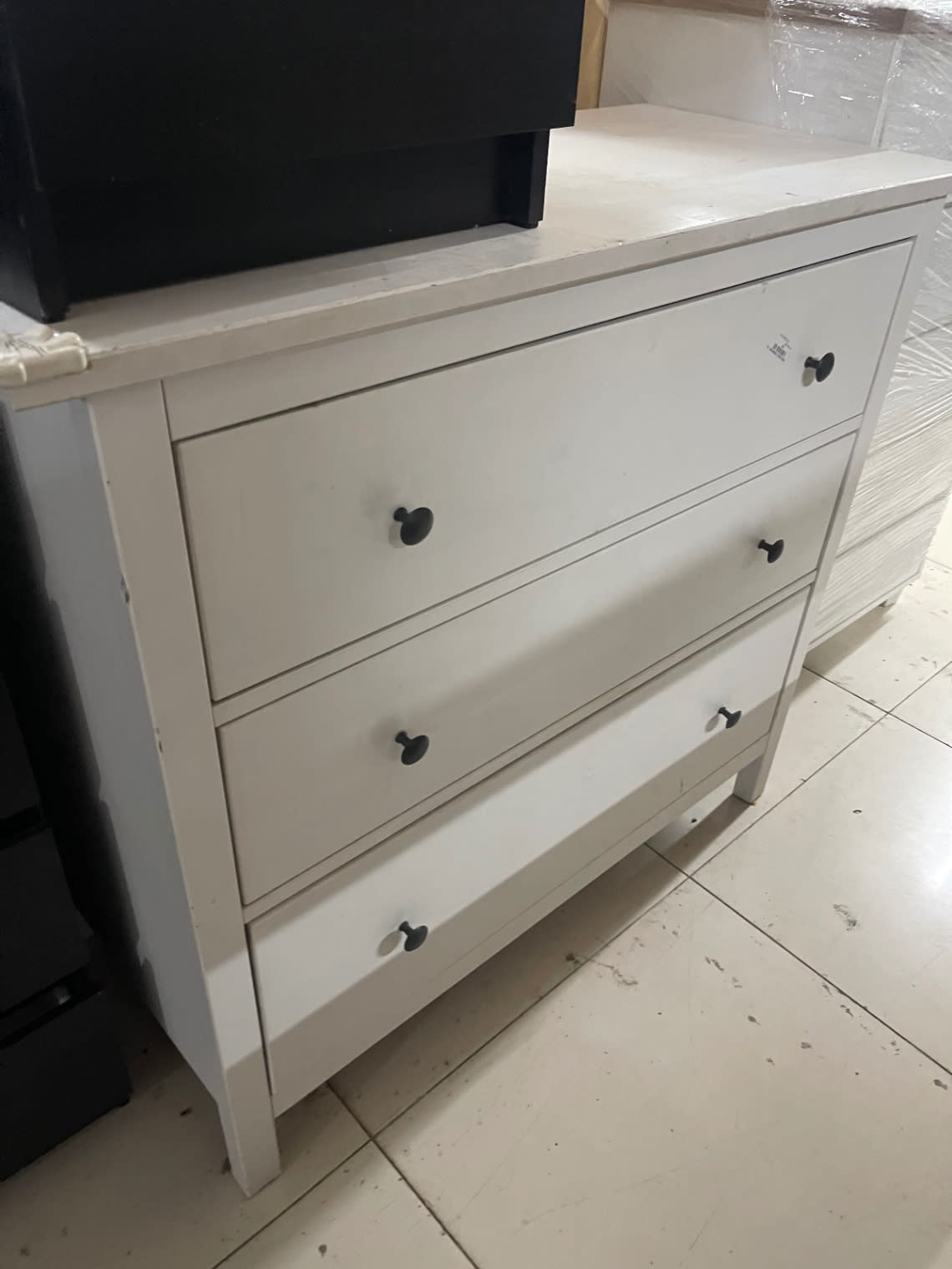 4-Drawer Chest of Drawers