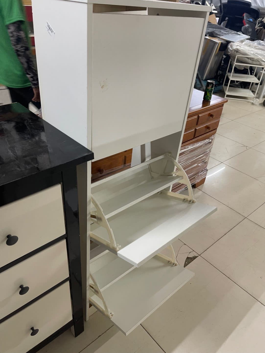 3-Door Flip-Down Shoe Rack 2