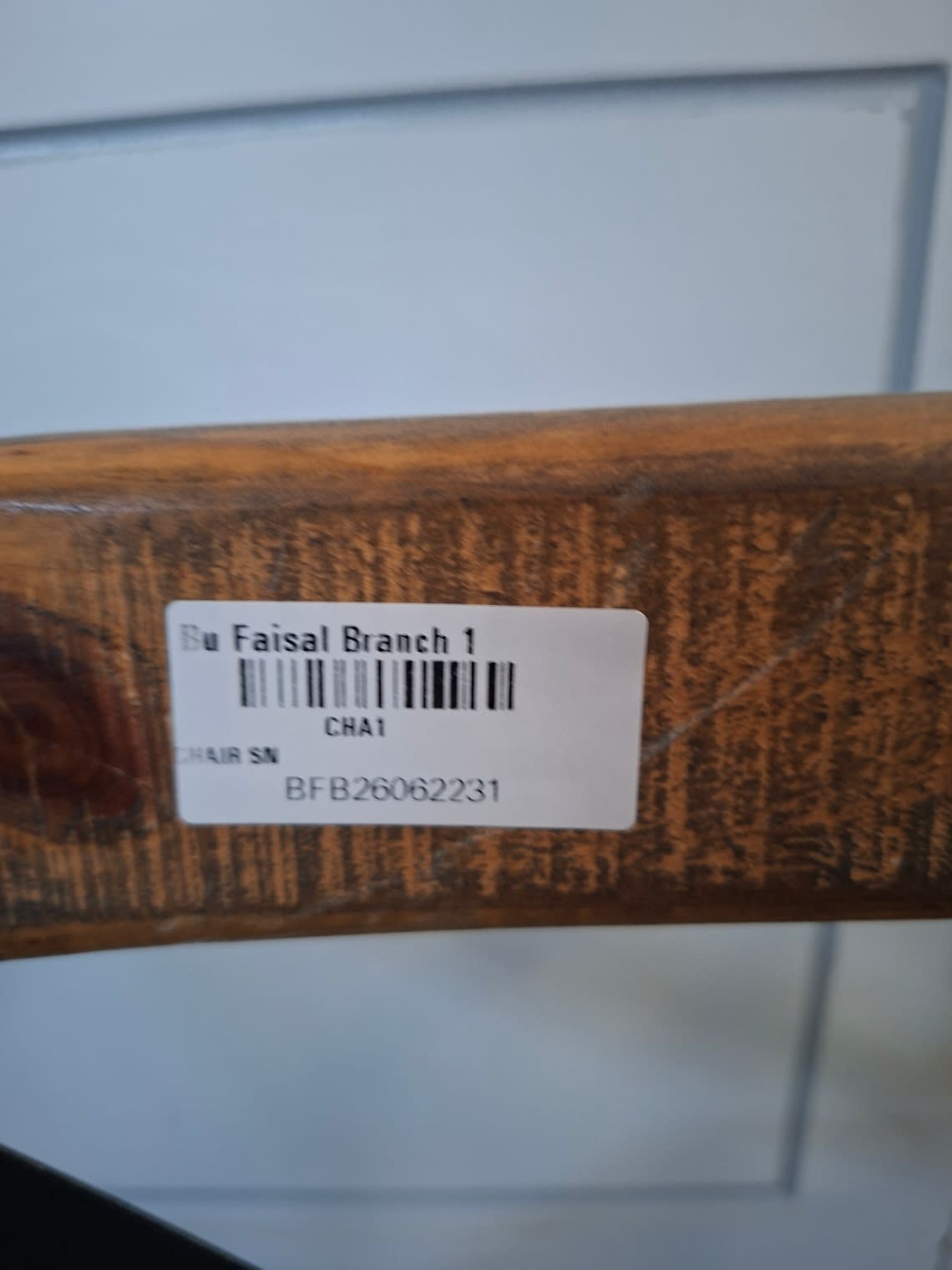Bufaisal barcode label BFB26062231 for used cross-back bar stools at Shop B Ajman