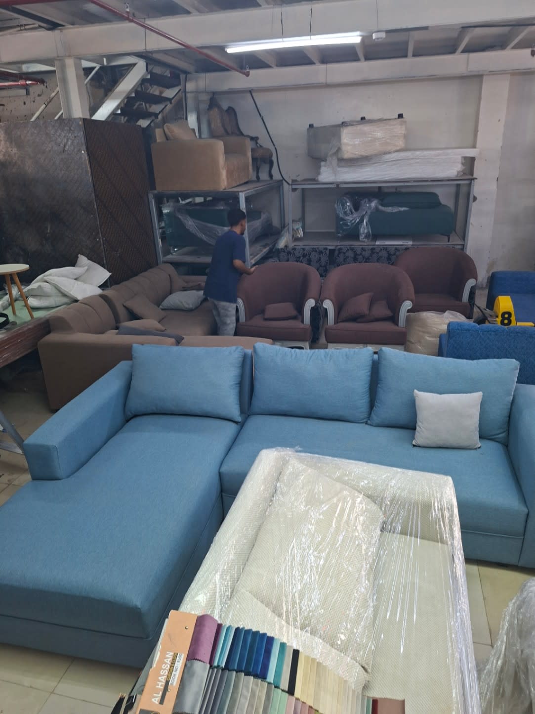 L-Shape Sectional Sofa with Chaise 2