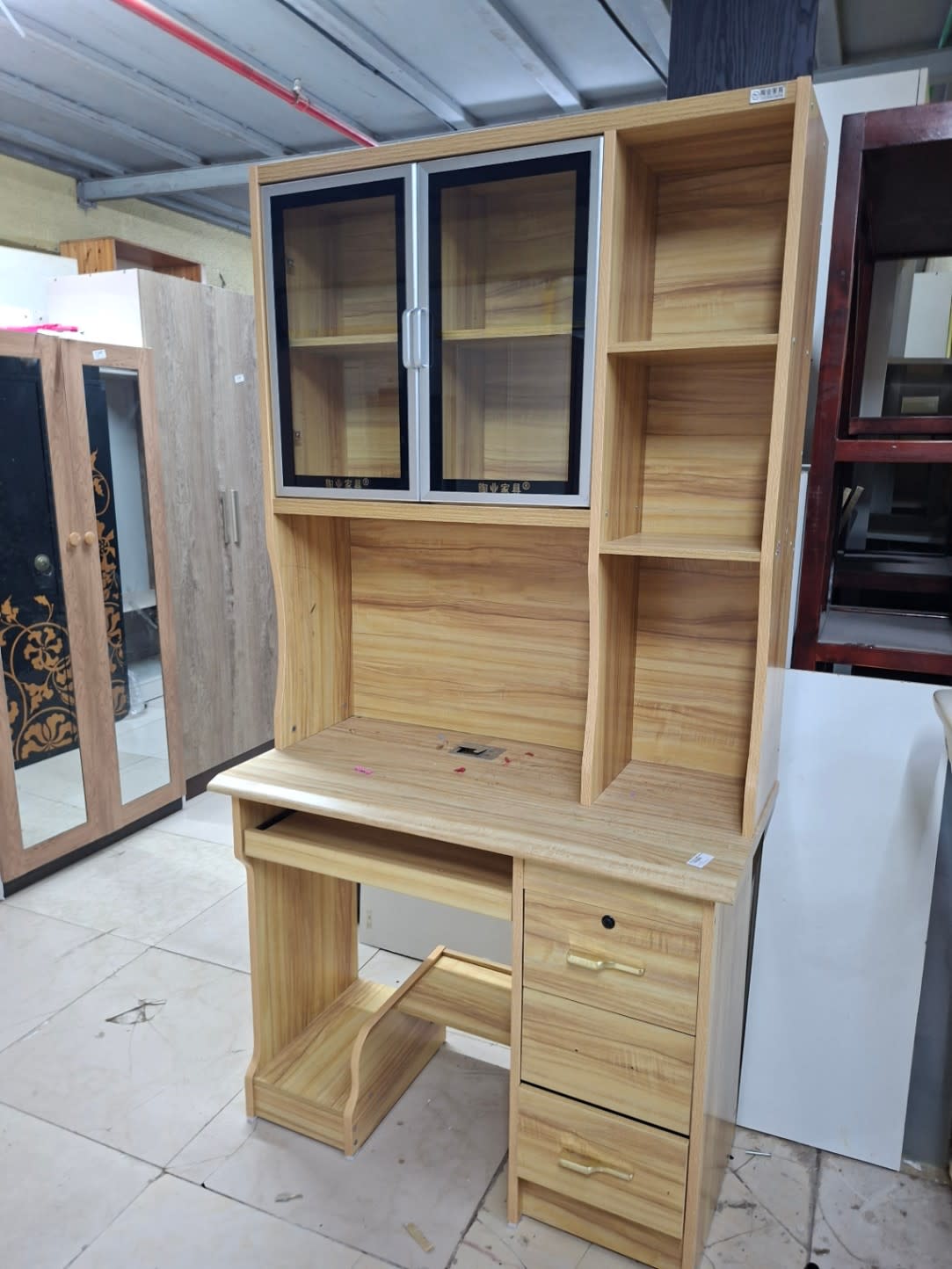 Computer Desk with Hutch and Storage Cabinet 2