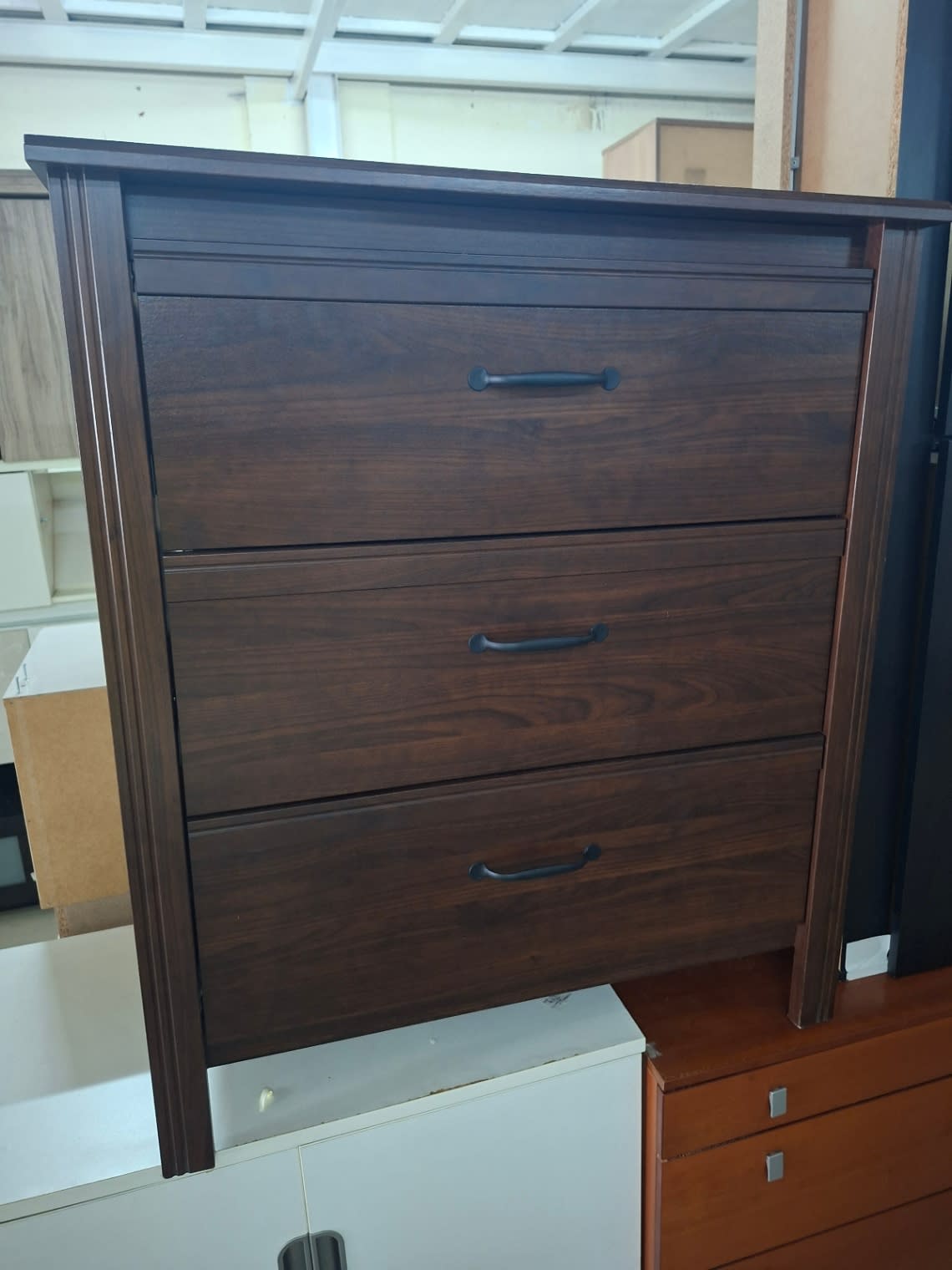3-Drawer Chest of Drawers