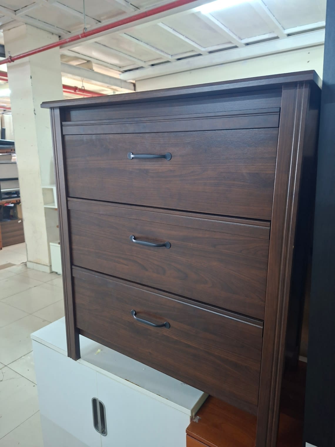 3-Drawer Chest of Drawers 2