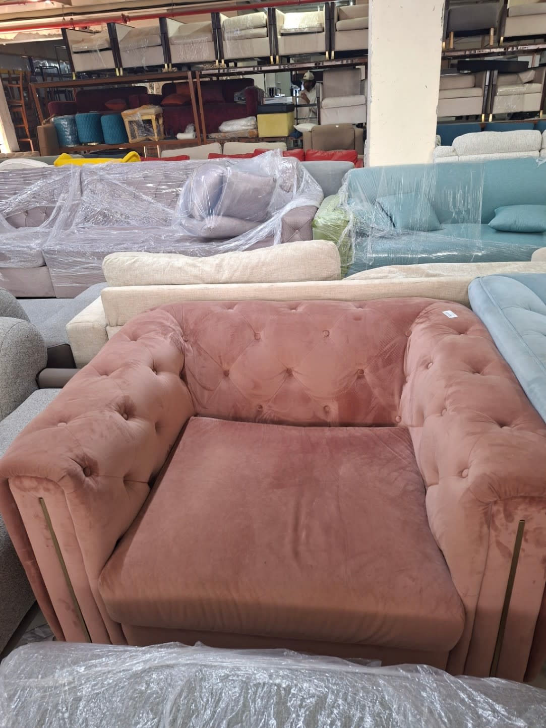 Tufted Accent Chair