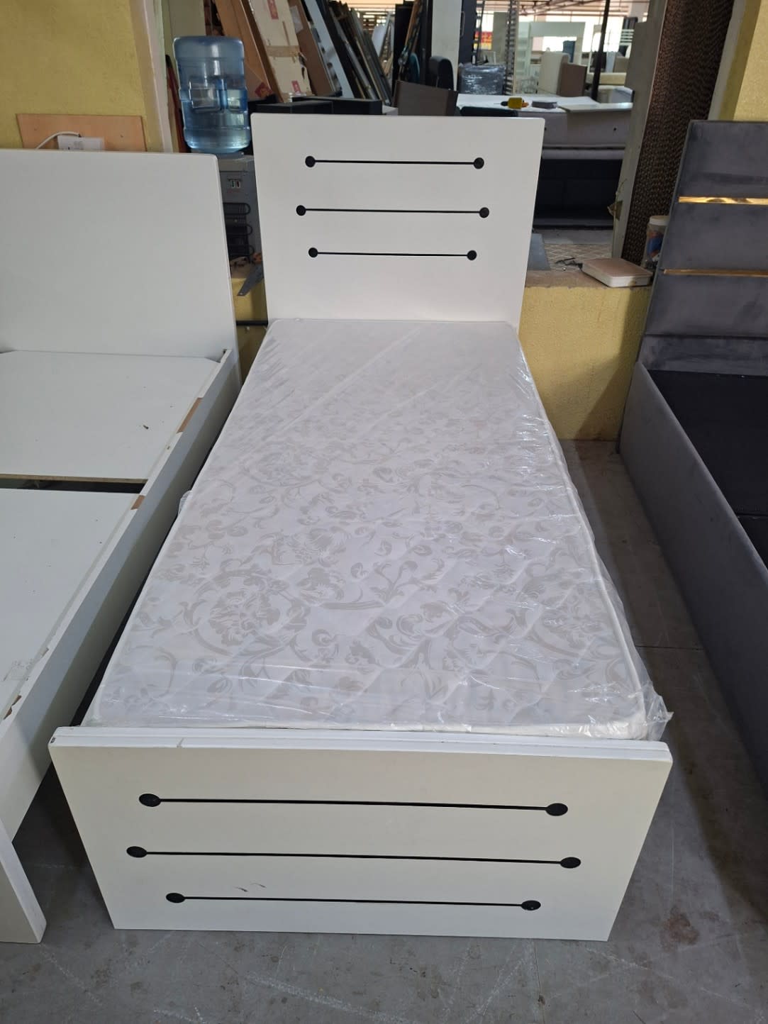 Single Bed Frame with Mattress