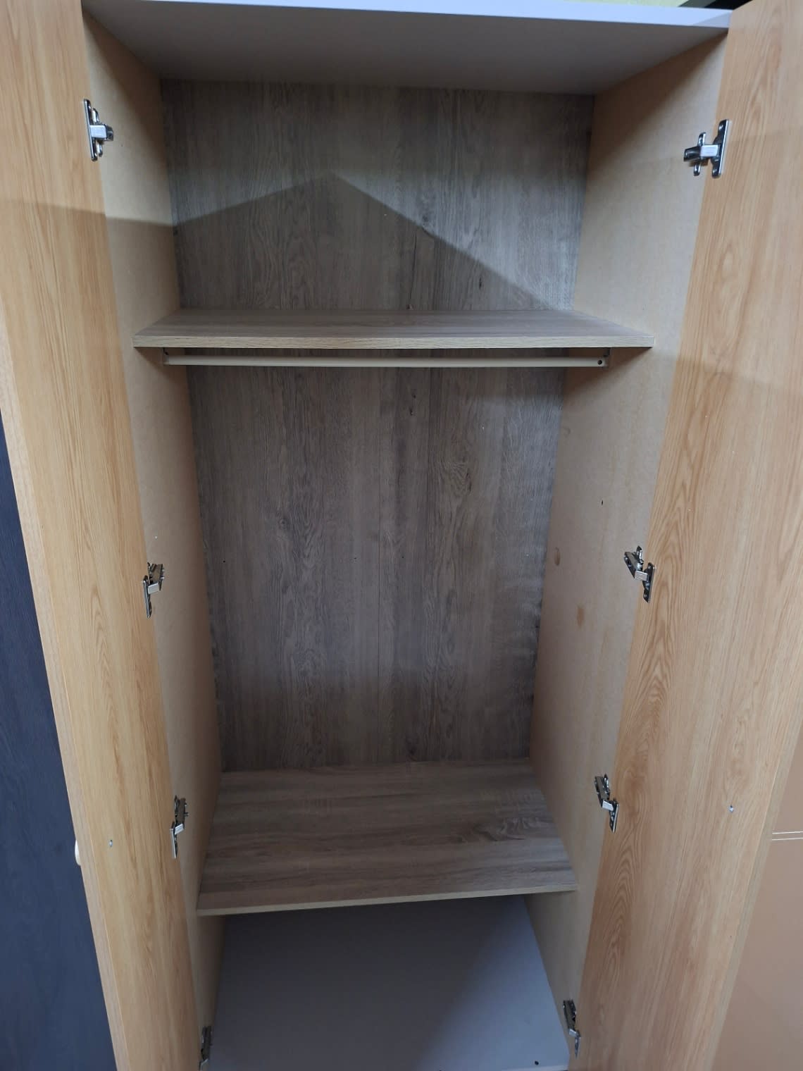 2-Door Wardrobe Cupboard 2
