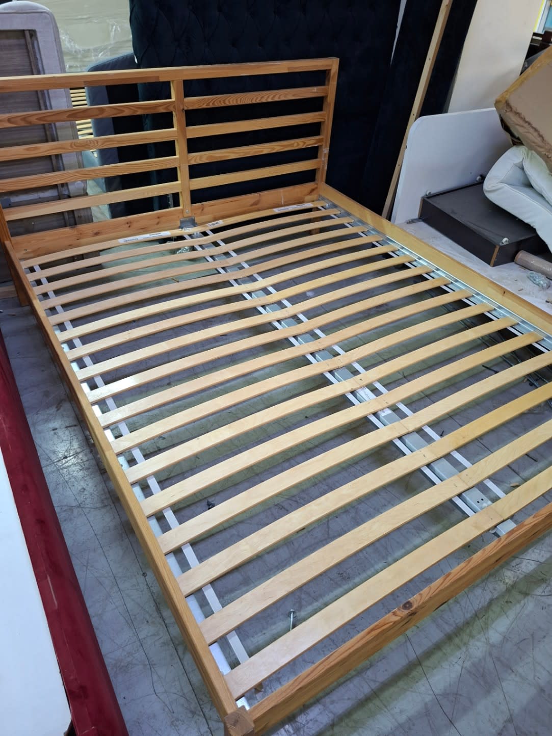 Queen Bed Frame with Slatted Base 2