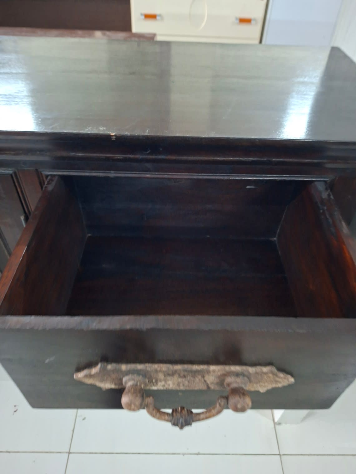 Wooden Sideboard with Drawers and Cabinet 3