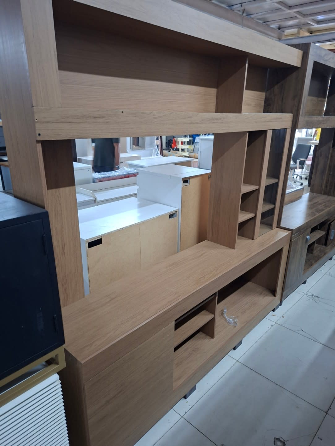 TV unit 2