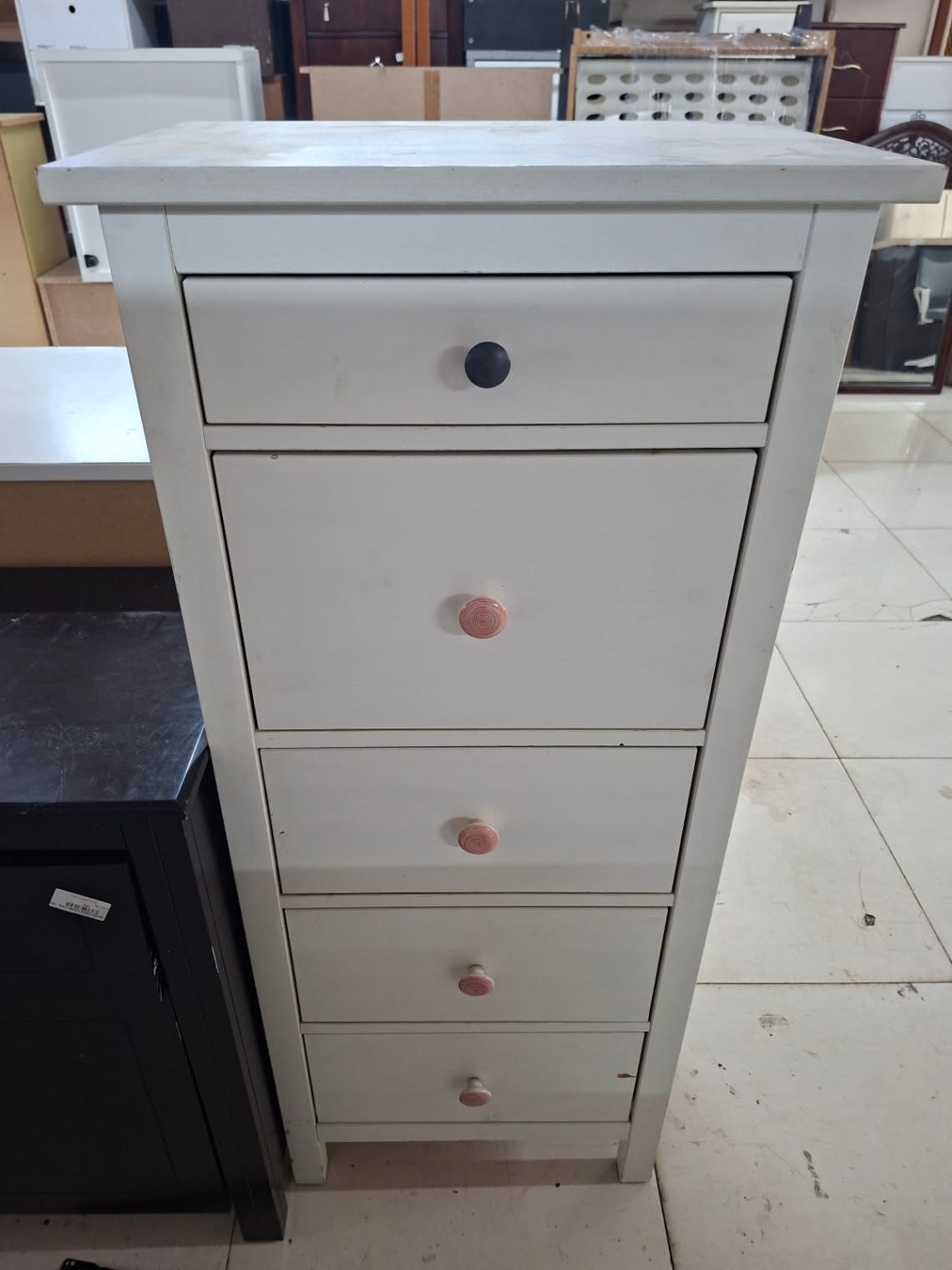 CHEST DRAWER