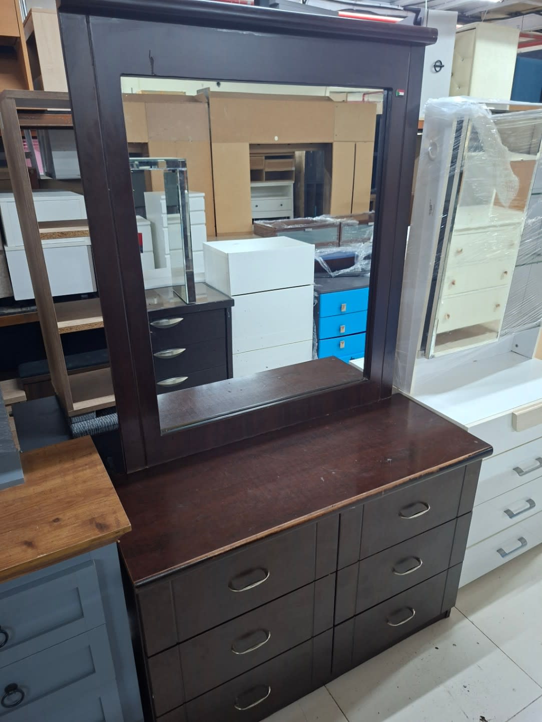 dressing table