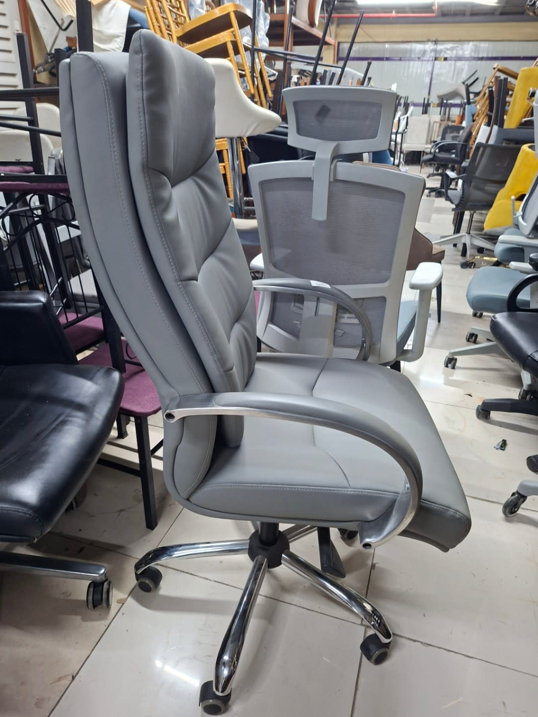 High-Back Executive Office Chair 2