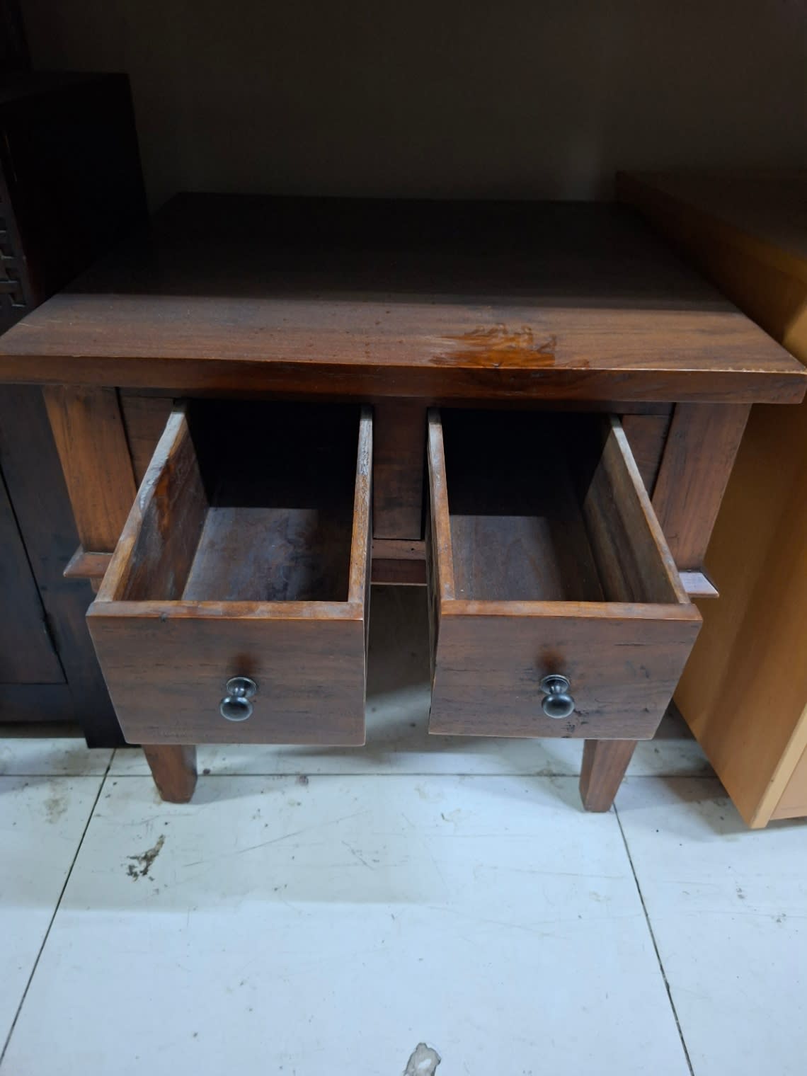 Two-Drawer Console Table 2