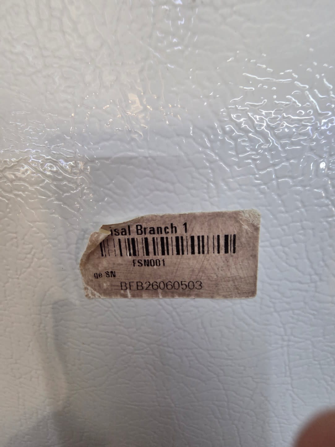 Bufaisal barcode label BFB26060503 for used White-Westinghouse top-mount refrigerator